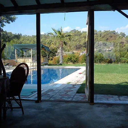 Vakantieboerderij Yesil Bahce Bungalow - Ahsap Evler Fethiye